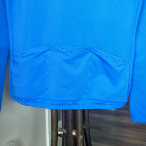 Shebeest long sleeve women’s half zip biking jersey - Picture 5 of 6